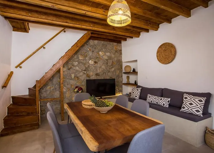 Demar Luxury Villa