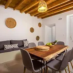 Demar Luxury Rhodes City